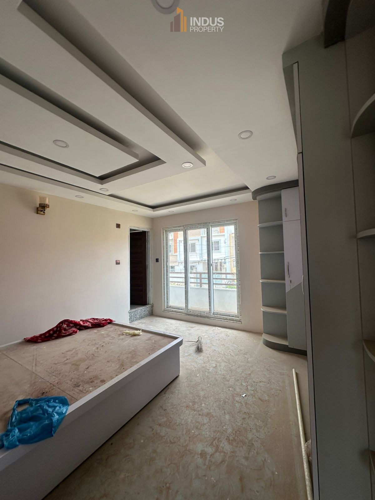 property-image